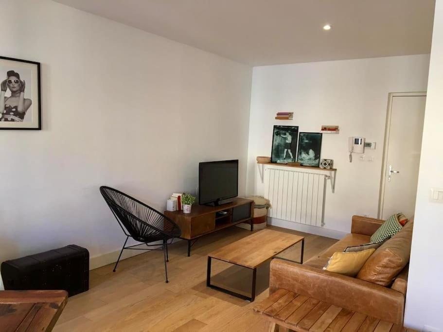 "Euzet" Joli Appartement A 2 Pas Du Centre Ville Sète Exterior foto